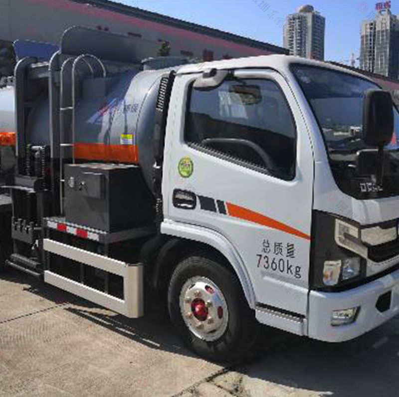 3T D6 Round Tank Kitchen Truck with Pusher Unloader