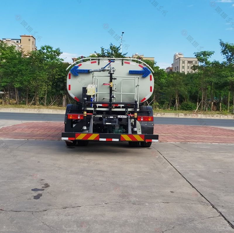 10T Huashen Water Spraying Truck