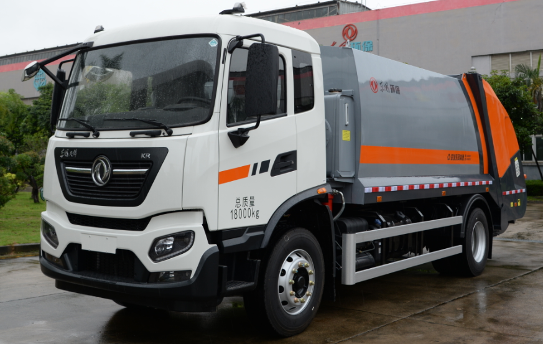 18T rear-mounted compressed garbage truck