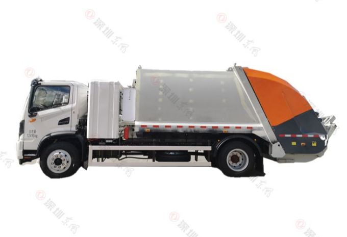 Compressed Garbage Truck